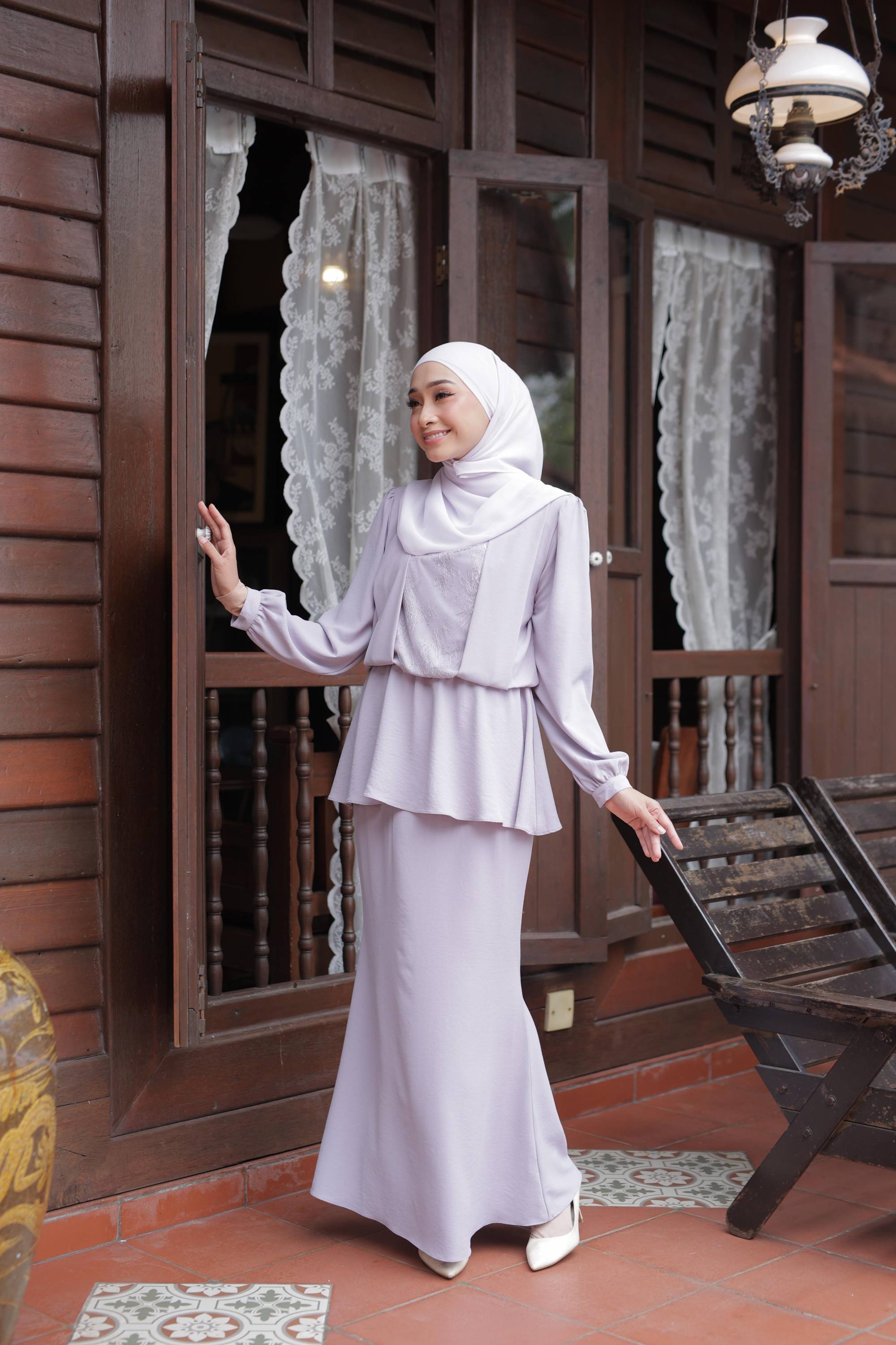Alaia Kurung Orchid Petal